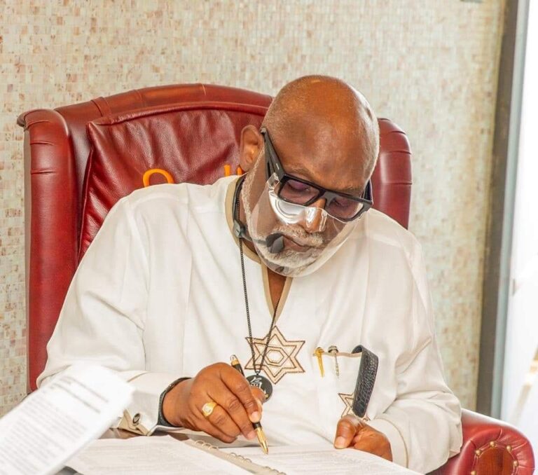 Independence Day: Akeredolu Pardons 18 Convicted Inmates