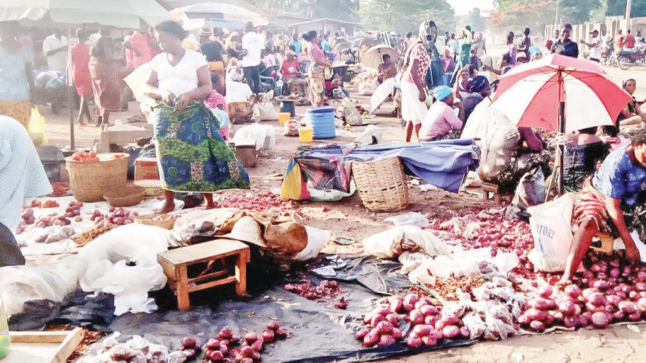 Nnamdi Kanu: Panic buying in Owerri over IPOB’s sit-at-home order