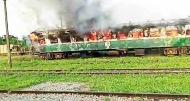 Hoodlums set Kano-bound train on fire at railway station in Kware