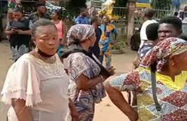 Parents storm Ojodu Grammar school in search of their children