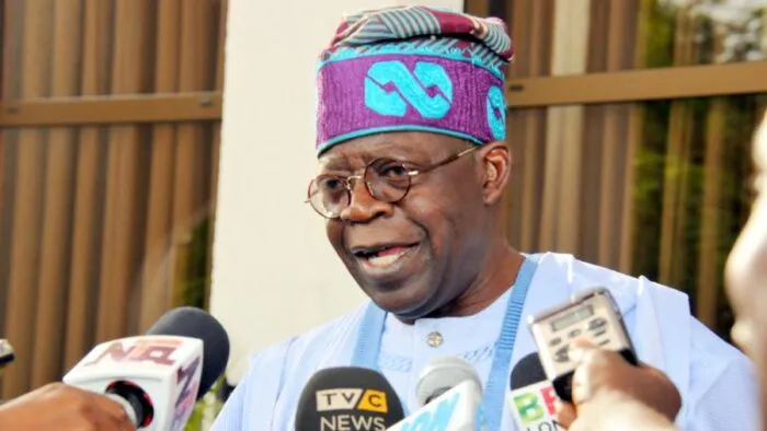 Tinubu Blames Clerk Of Chicago Varsity Over Error In Certificates