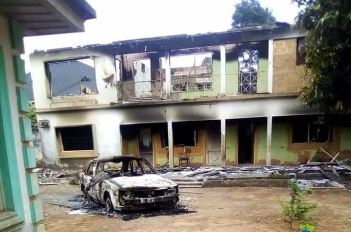 Gunmen raises home of Imo Attorney General, destroy his father's residence