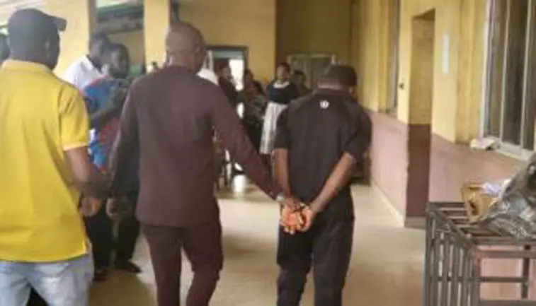 Delta court remands dismissed Police Inspector in prison for allegedly k#lling phone dealer over N100 bribe