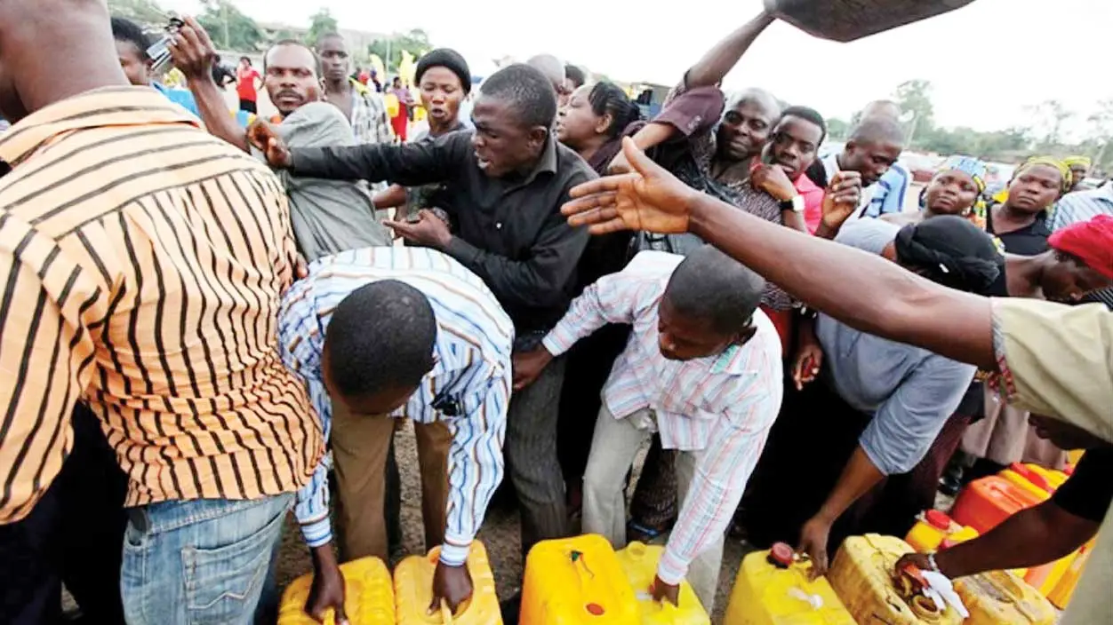 Subsidy: Petrol Hits N1,200 Per Litre In Ebonyi