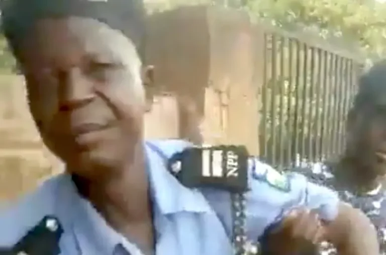 Kwara CP orders arrest and medical examination of dr¥nk policeman in viral video