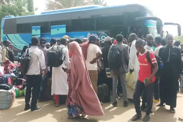 Bus evacuating Nigerians from Sudan catches fire