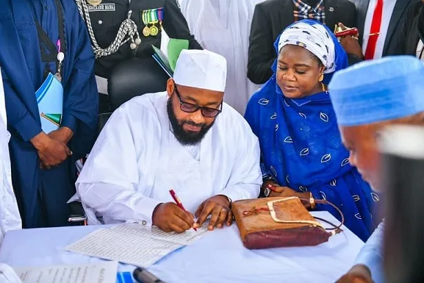 Newly sworn-in Niger State governor orders police station demolition