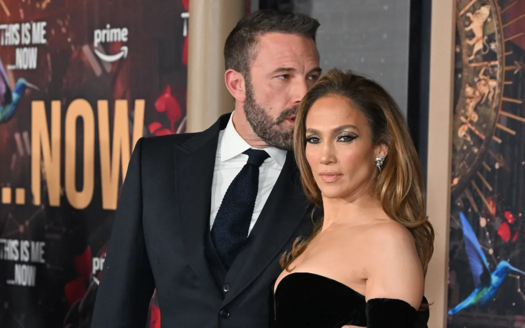 Jennifer Lopez files for divorce from Ben Affleck