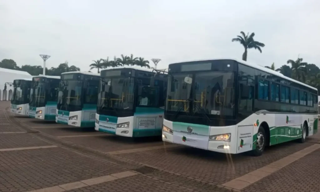 BREAKING: Tinubu commissions 20 CNG buses at Presidential Villa