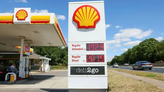 Oil Giant Shell To Cut Hundreds Of Jobs as part of cost-cutting program