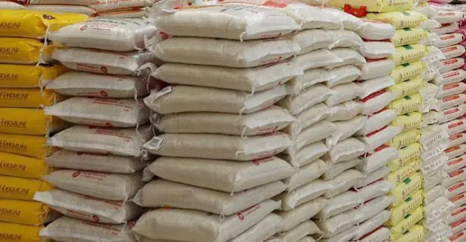 Sokoto Gov Aliyu slashes price of rice - 50kg reduced to N38,700, 25kg for N19,350