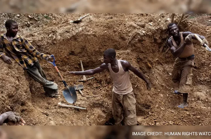 Scores Feared Dead as Gold Mining Pit Collapses in Zamfara