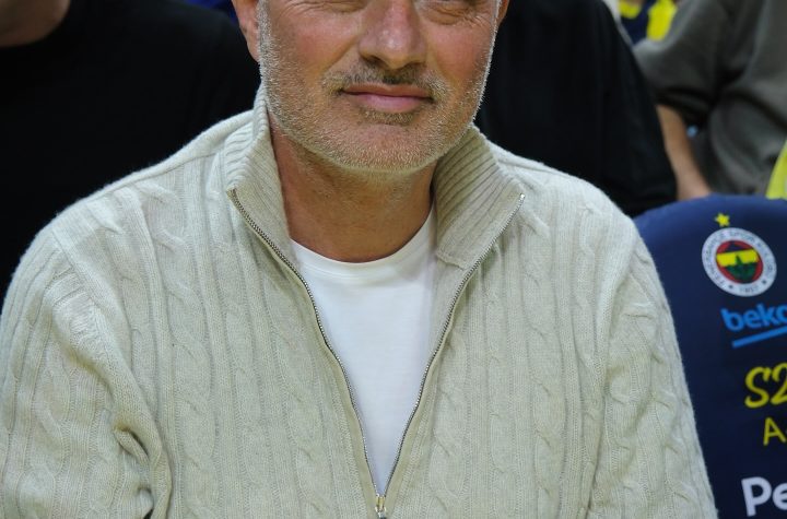 EPL: Mourinho among three managers for Nottingham Forest job after Nuno Santo’s sack