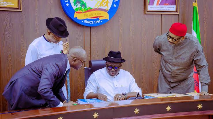 Delta Govt Bans Bushy Beards, Artificial Hair, Long Eyelashes, Fake Nails in Civil Service