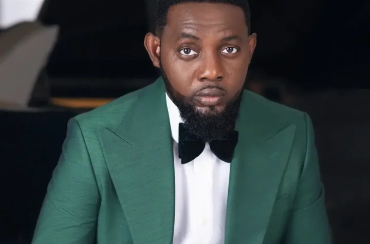 ‘They live on borrowed wigs, outfits’ – Comedian AY speaks on fake celebrity lifestyle