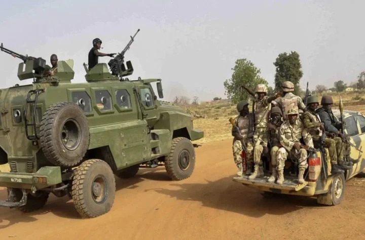 Many inj¥red as Torrorists Ambush Nigerian Troops on Mission to Rescue Kebbi Schoolgirls