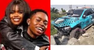 Influencer Peller Cr+shes His Benz over quarrel with his girlfriend, Jarvis