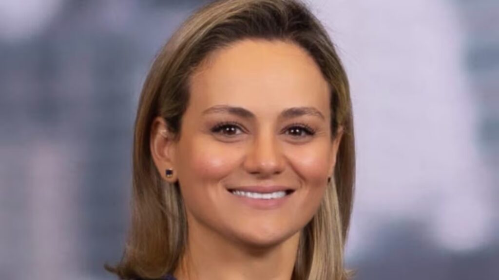 Female JPMorgan Executive Accused of Dr¥gging, S+xually Ab+sing Junior Banker in Explosive Lawsuit