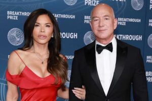 56-Yr-Old Lauren Reveals She is Ready to Have Another child With billionaire Husband and owner of Amazon, Jeff Bezos