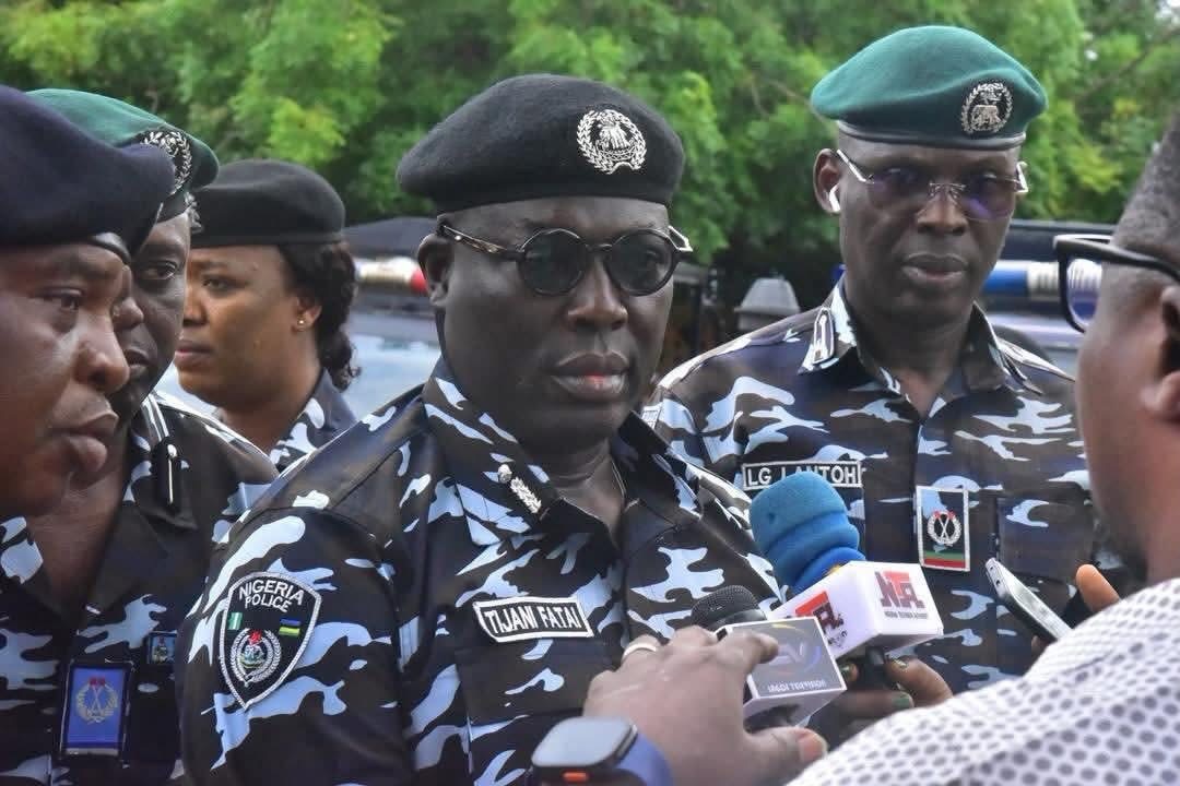 Police foil attempted k!dnap of businessman in Lagos, k!ll four suspects