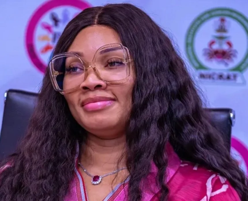 Take Care of Your Wife When You Become Rich and She’ll Stand by You If You Broke — Imo First Lady, Chioma Uzodimma Advises Men