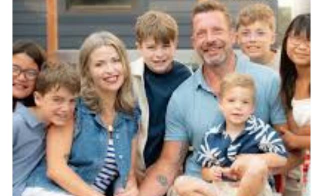 Father Allegedly Sh%%ts Wife and Six Children De@d Before Setting Family Home Abl@ze and Taking His Own L+fe in U.S.