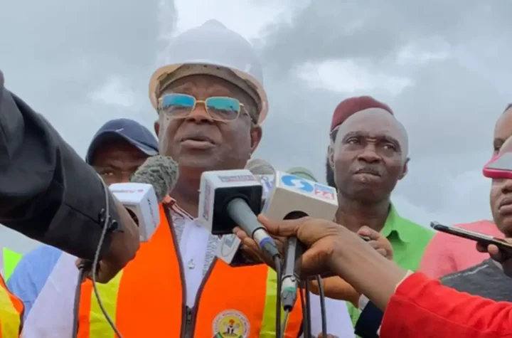First Niger Bridge Will Be Decorated With Tinubu’s Pictures After Rehabilitation, He Deserves To Be Appreciated For His Good Works — Minister of Works, David Umahi