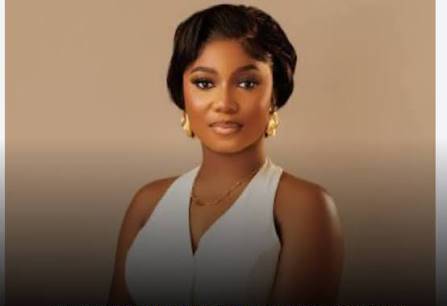 There is life outside Ikorodu; leaving Ikorodu shifted my mindset from thinking small and opened it to what God has in store — influencer Simisanya